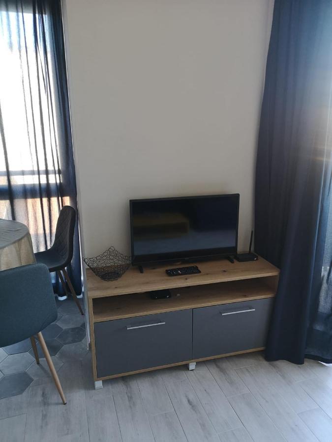 Apartment Opalchenska / Pirotska Sofia Bagian luar foto